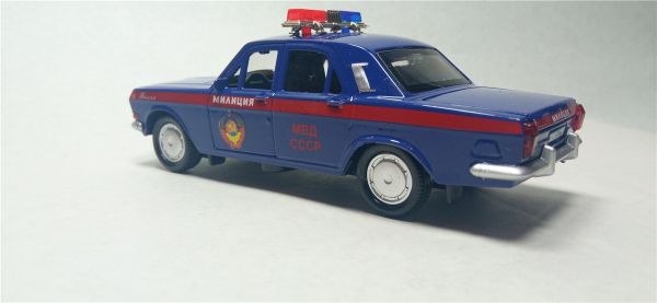 Модель 1:40 машины ГАЗ-24-01 "Милиция СССР" синяя